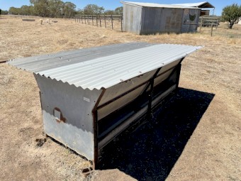 Sheep Feeder