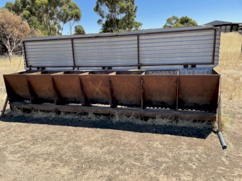 Sheep Grain Feeder 
