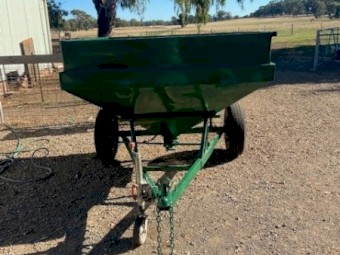 Thornton Sheep Feedout Trailer