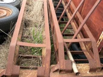 Machinery loading ramps