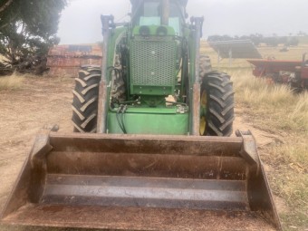 John Deere 4250 4x4 Tractor Front End Loader