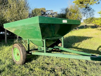 Thornton Grain Feeder