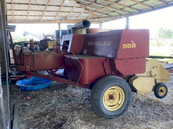 New Holland 568 Small Baler & Rebel 15 Bale Accumulator & Grab