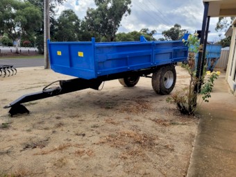 Hydraulic Tipping Trailer