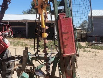 2016 Munro Post Driver