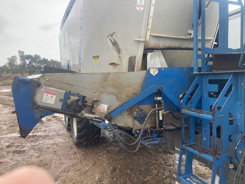 2018 Penta 9630 HD Mixing Wagon 27m3