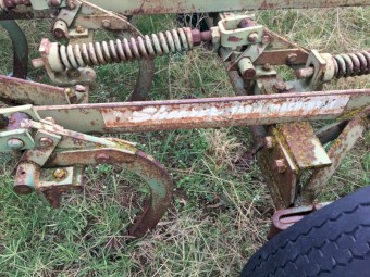 21 Tyne shearer scarifier
