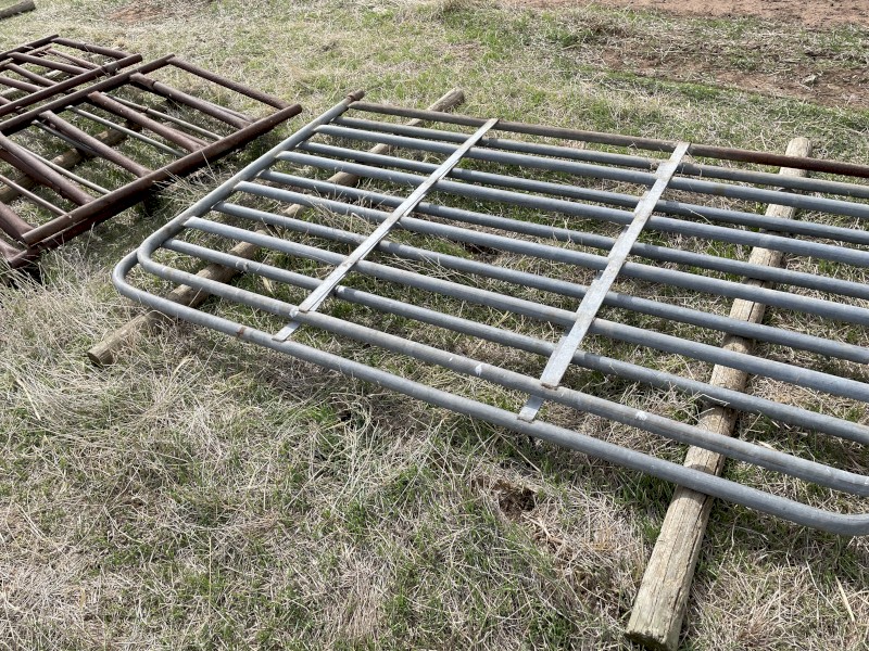 Cattle Yard Gates / Panels X 5
