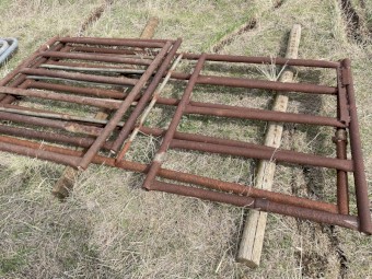 Cattle Yard Gates / Panels X 5