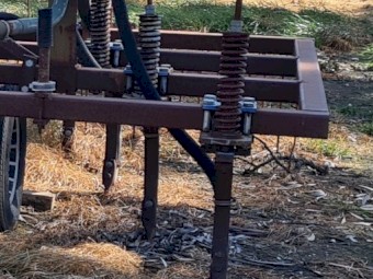 20 Tyne Chisel Plough And  Cart