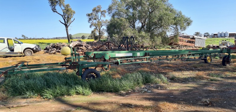 Goldacres Ground  Glider  80