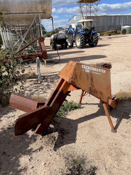 Under Auction - (A215) Trench Master Linkage Trench Digger 