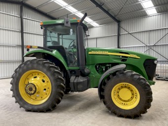 2004 John Deere 7720 MFWD Tractor