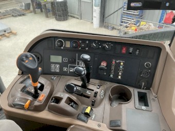 2004 John Deere 7720 MFWD Tractor