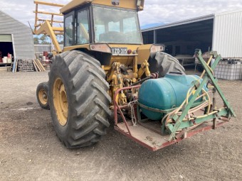 Chamberlain 4080 Tractor with FEL