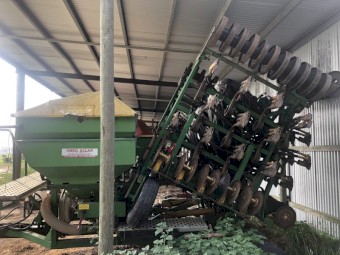 Aitchison Air Pro Seed Drill