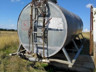 Water Cartage Tank & Pump