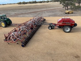 Morris Maxim 50ft Air Seeder with 6000L Horwood Bagshaw Box
