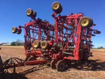 2016 Seed Hawk Air Seeder