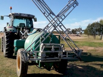 Gold Acres 1500 ltr boomspray