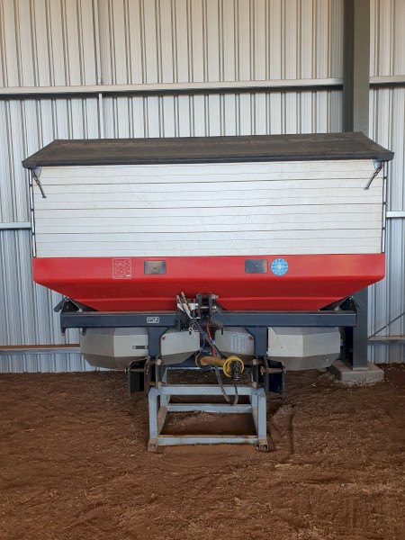 Vicon Rotaflow RO-XL 3900kg 3PL Spreader and Tarp