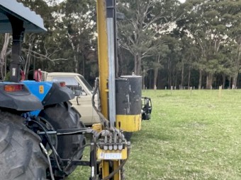 ELGRA HYDRAULIC POST DRIVER