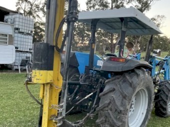 ELGRA HYDRAULIC POST DRIVER