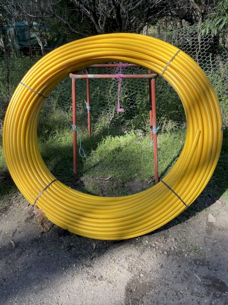 Gas pipe