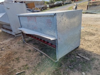 Bromar Sheep Grain Feeder