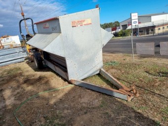 Lienert Trailer Mount Sheep Grain Feeder