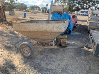 1 tonne Trail Feeder