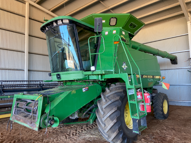 1997 John Deere CTS Big Top Header