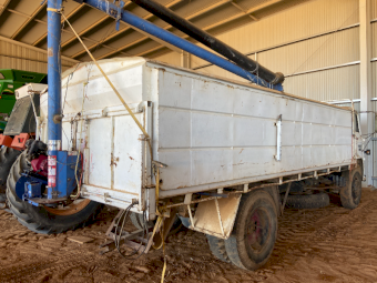 Leyland 8-71BX Series Grouper Tipper with Drill Fill