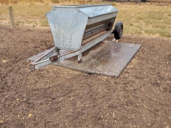 Portable Sheep Feeder