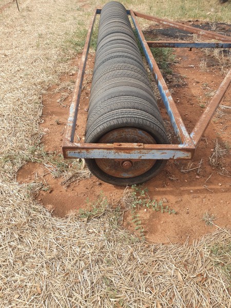 Bomen Ag Rubber Tyre Roller to Suit 24 run Combine