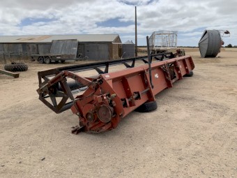 Case 1680 Header for Wrecking