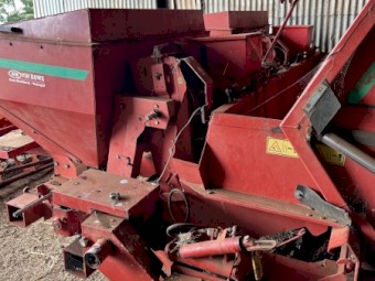 Kverneland UN3200 Potato Planter