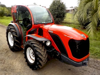 2015 Antonio Carraro ERGIT 100/TGF 10900 4x4 Vineyard/Orchard Tractor