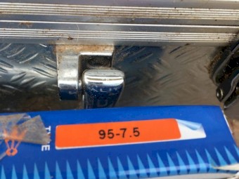 Heiniger cyclon n Beiyuan long bevel combs x10