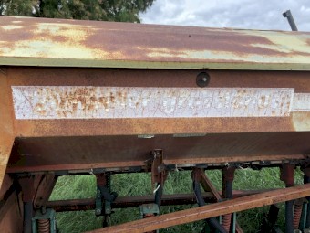 Napier Grasslands Trash Seeder