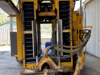 UR 800 Series Grape Harvester