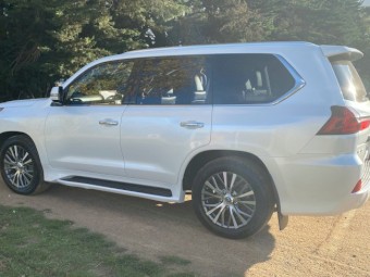 2019 Lexus LX 450D 4 x 4 Wagon