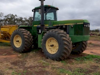 John Deere 8450 Tractor