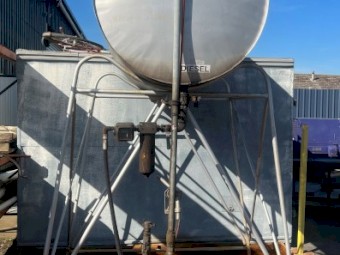 Overhead Diesel Tank Fuel Tank 2200 litres Tank on Stand