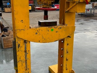 Heavy Duty Hydraulic Press 45-Ton Capacity Two Speed Pump