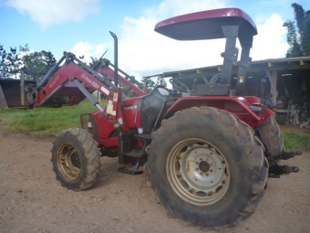 Case IH Maxima JX80U 4WD Tractor with Loader