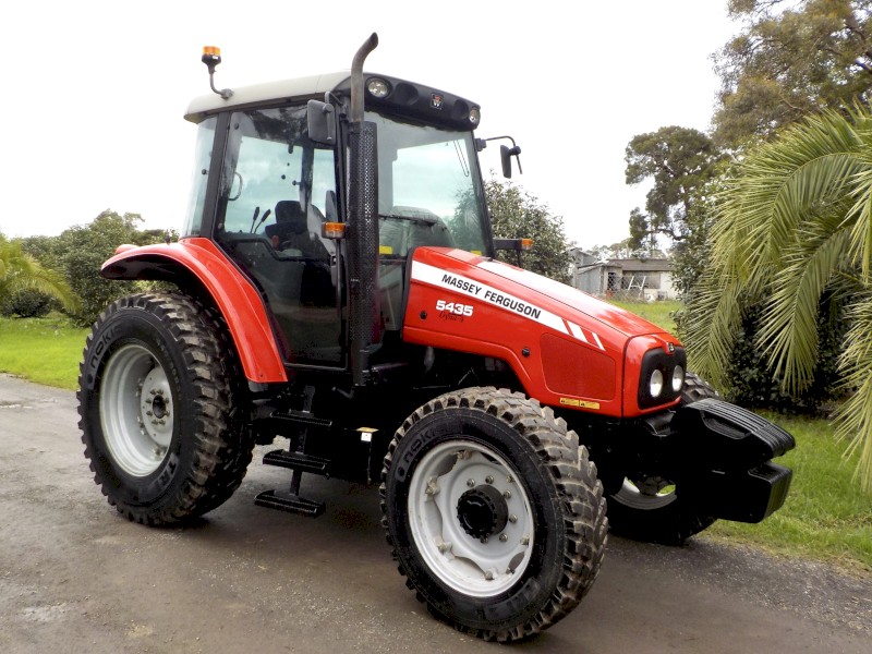 Massey Ferguson 5435 Dyna 4 4WD Tractor