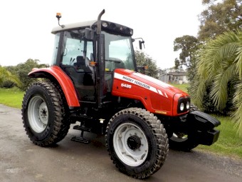 Massey Ferguson 5435 Dyna 4 4WD Tractor