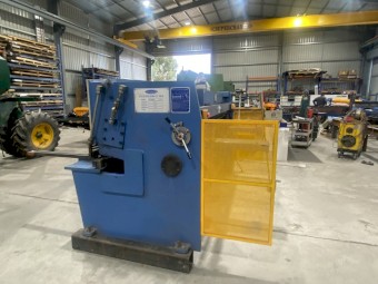 SM-SBHS2504 Guillotine