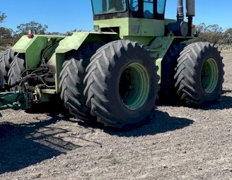 Steiger Cougar Tractor
